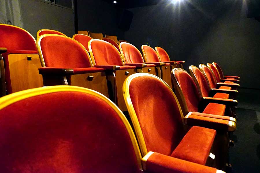 都内の映画館が続々営業再開 動画配信サービス隆盛の今こそ、あえて「映画館文化」を楽しみませんか？