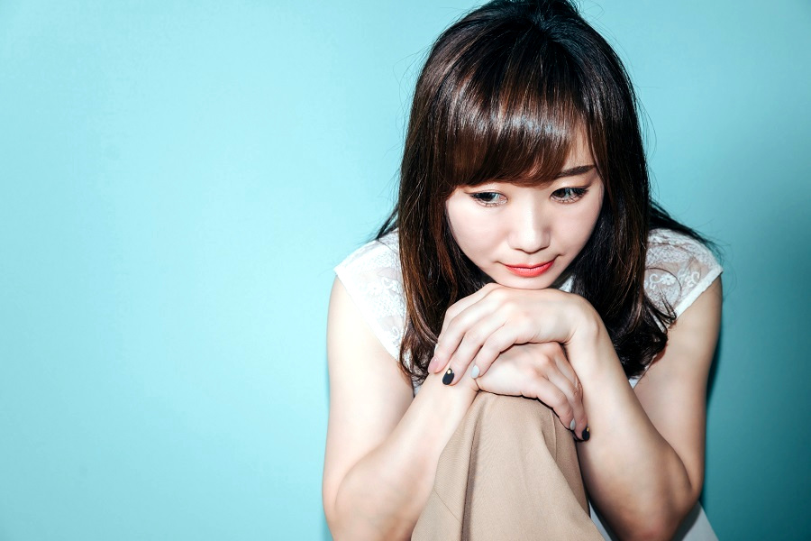 「自分磨き」というプレッシャー 東京の婚活女性たちは、なぜ自己評価が低いのか？