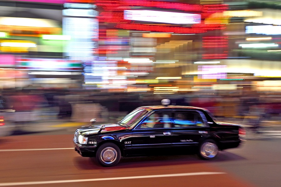 新宿の路上で遭遇した「あおり運転」 降りてきたパンチパーマ男に思わず発した一言とは【連載】東京タクシー雑記録（6）