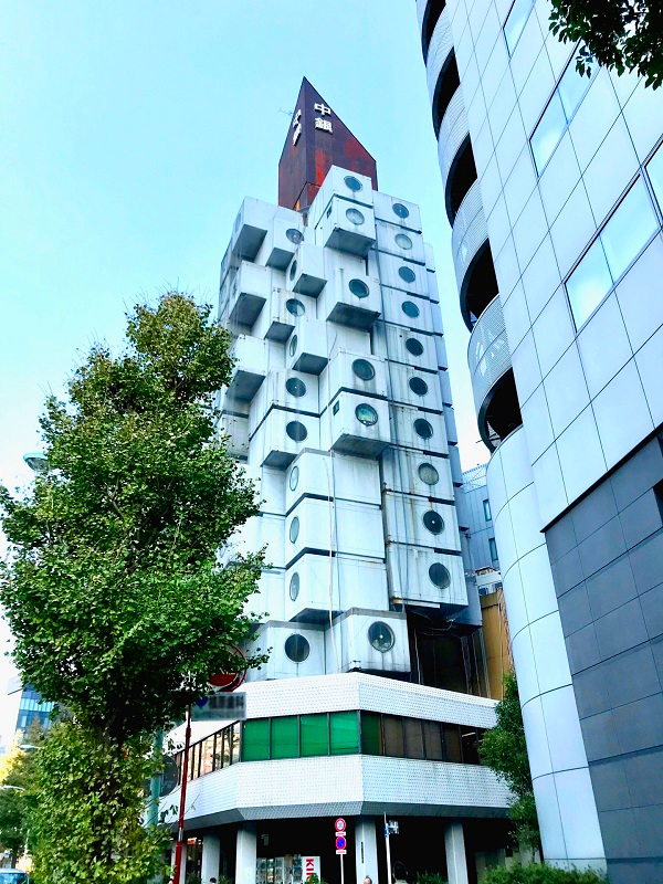 街角に突如現れる「異形の存在」 マニアにはたまらない東京の奇妙な建物5選
