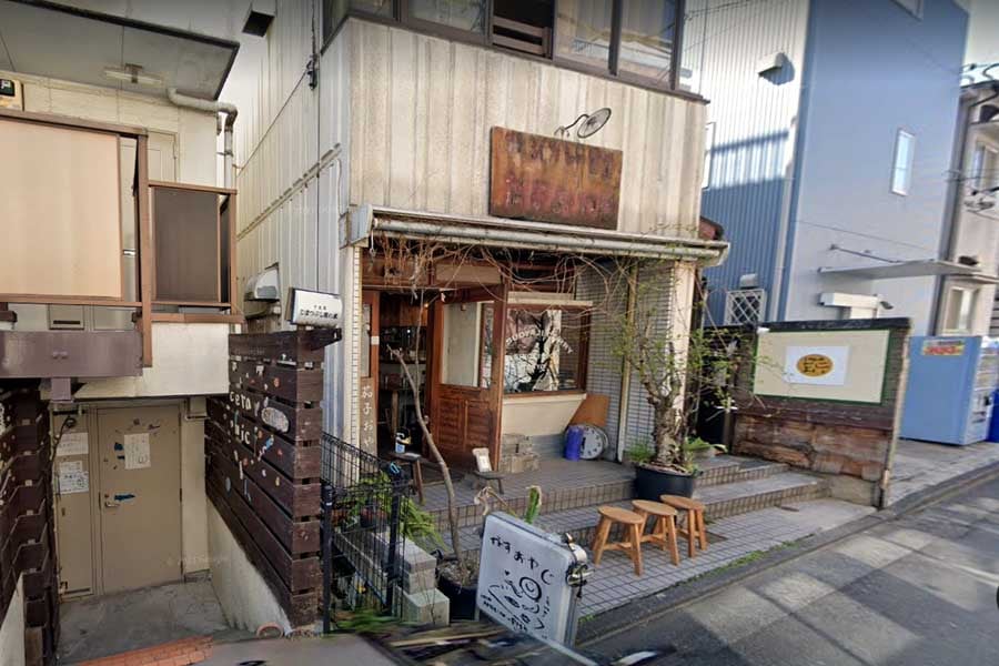 下北沢最古の「カレー店」が人気マンガの聖地になっていた！