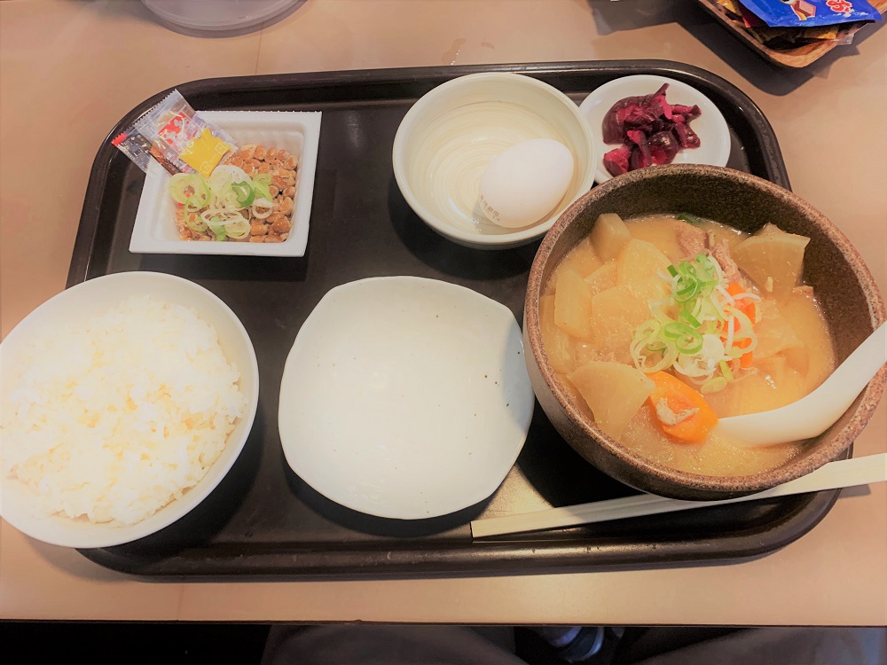 /wp-content/uploads/2022/11/1_gakusei-food.jpg