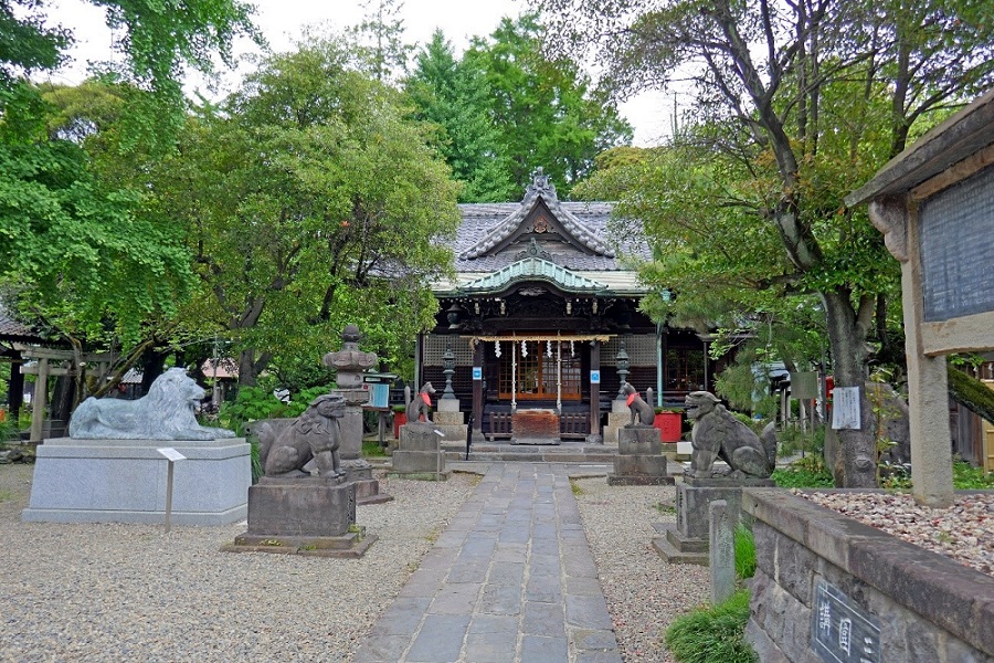 /wp-content/uploads/2022/12/5_mitsukoshi-shrine.jpg