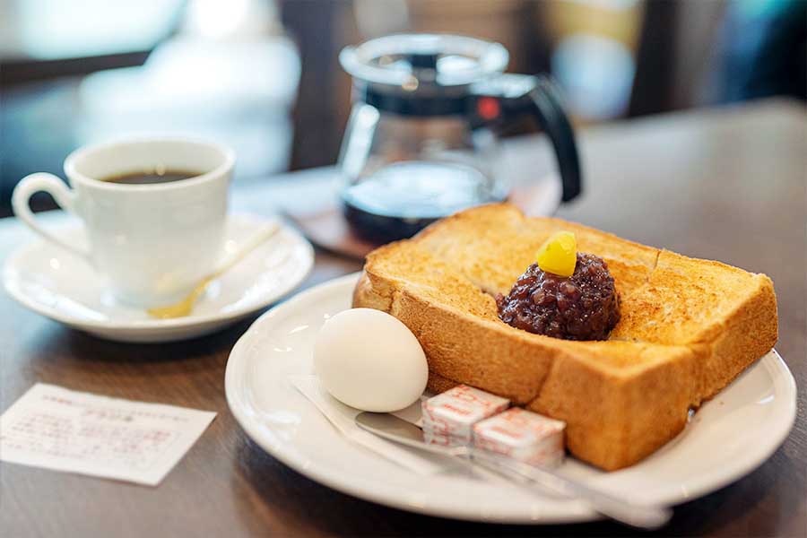 昭和の香り漂う「あんバタートースト」が令和の現在人気のワケ